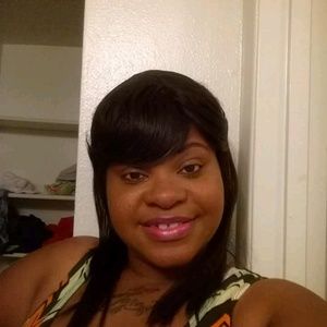 Meet your Posher, Nikki